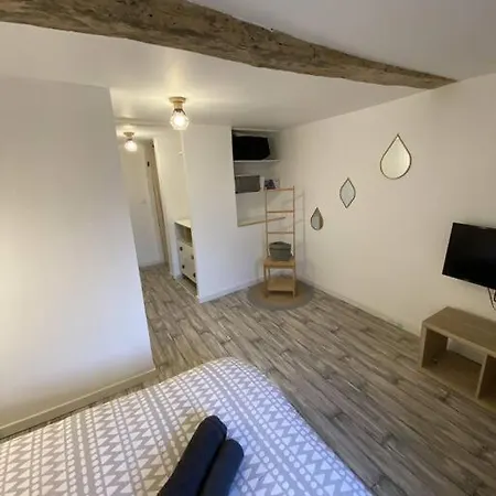 Apartamento Maison Village Rénovée équipée *