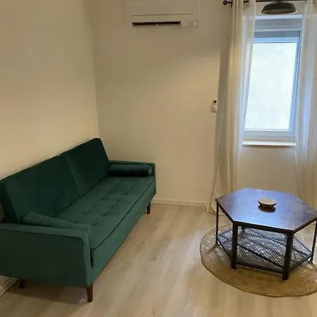 Maison Village Renovee Equipee Apartment